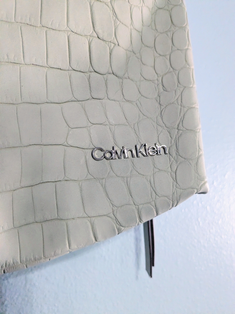 Calvin Klein Max Mint Croc-Embossed Shoulder Bag - Picture 3 of 7